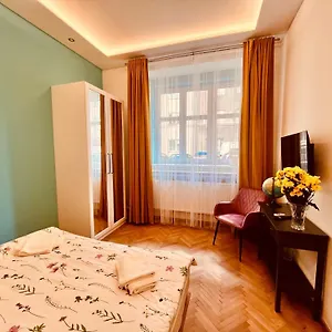  Apartmán Modern Apartment Na Hluboke In Prague - Ideal For 4